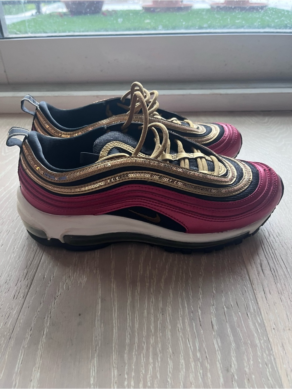 Nike Air Max 97 red gold sequin women's  7.5 - Picture 5 of 9